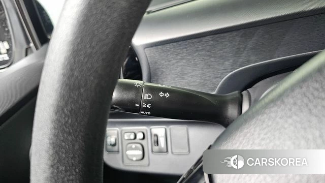 Toyota Prius C id 4712876 из Кореи 8