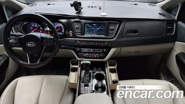 Kia The New Carnival id 2675155 из Кореи 8