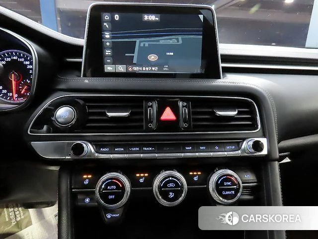 Genesis G70 id 3853603 из Кореи 8