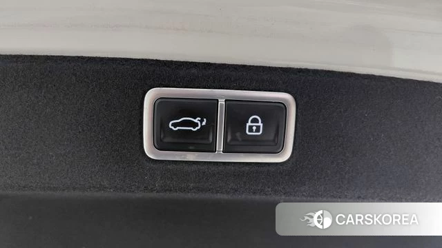 Hyundai Grandeur (GN7) id 4706691 из Кореи 8