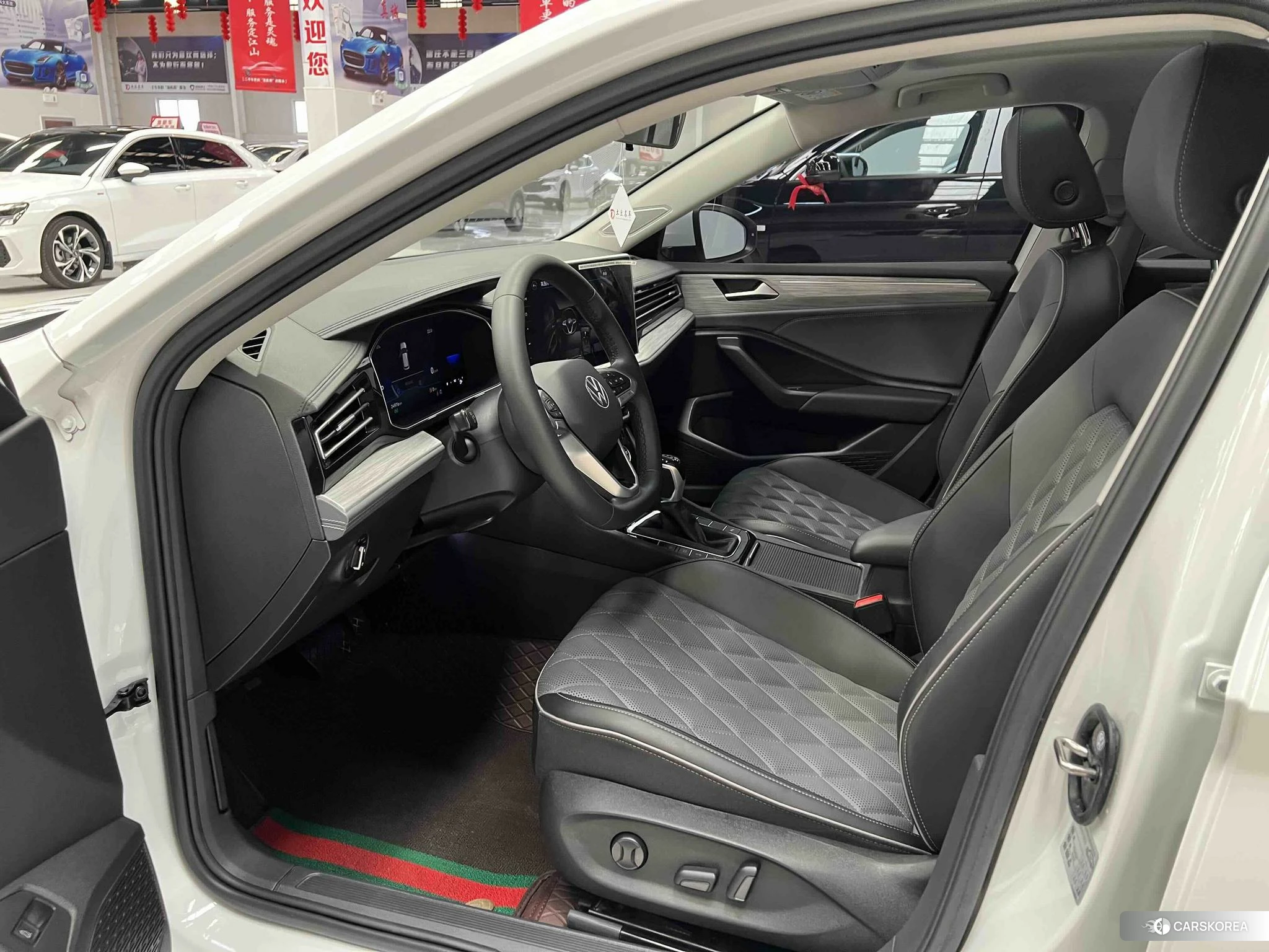 Volkswagen Sagitar id 4486239 из Китая 8