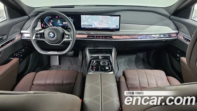 BMW 7 Series (G70) id 2626362 из Кореи 8