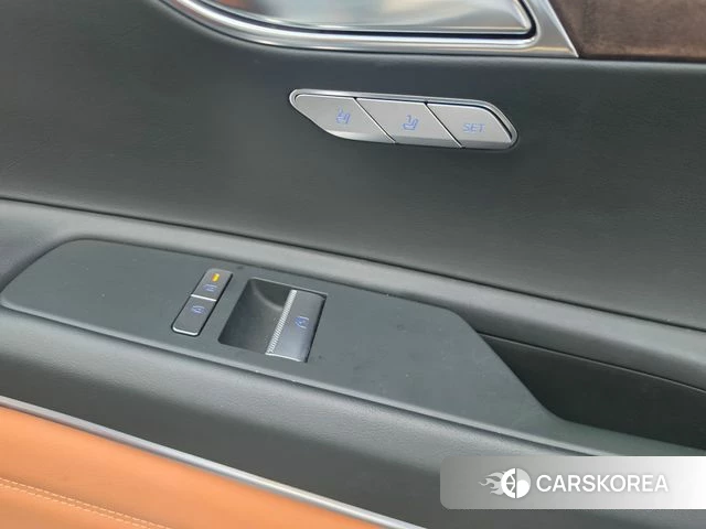Genesis GV80 id 4847736 из Кореи 8