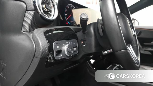 Mercedes-Benz A-Class W177 id 3859289 из Кореи 8