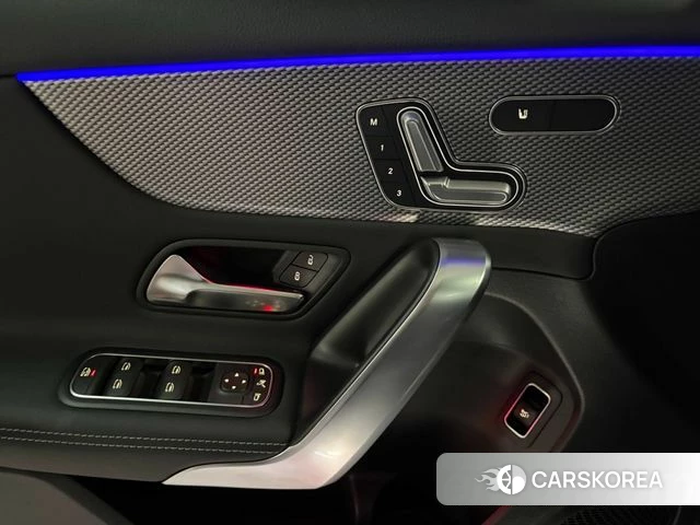 Mercedes-Benz A-Class W177 id 4223189 из Кореи 8