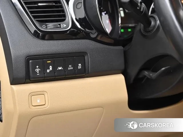 Kia All New Carnival id 3578832 из Кореи 8