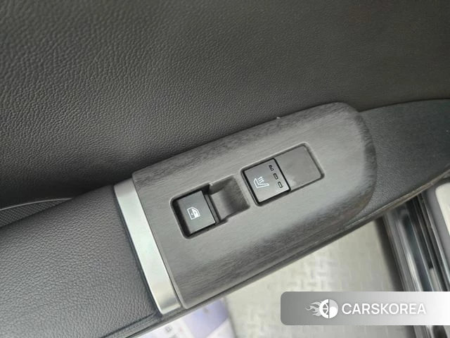 Hyundai Grandeur (GN7) id 4768428 из Кореи 8