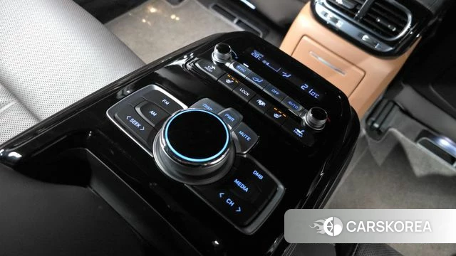 Genesis G90 id 4446938 из Кореи 8