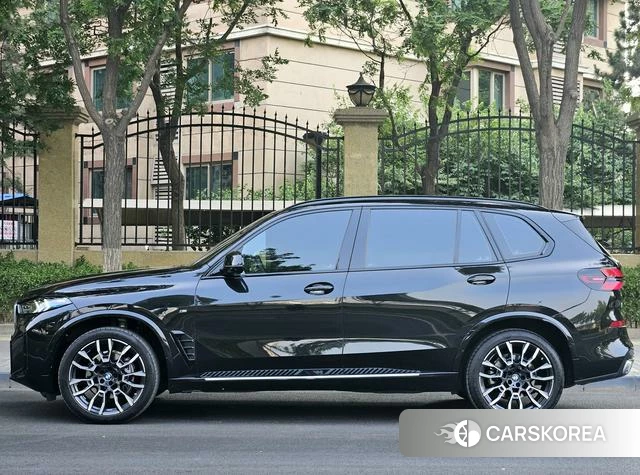 BMW X5 id 4313872 из Китая 8