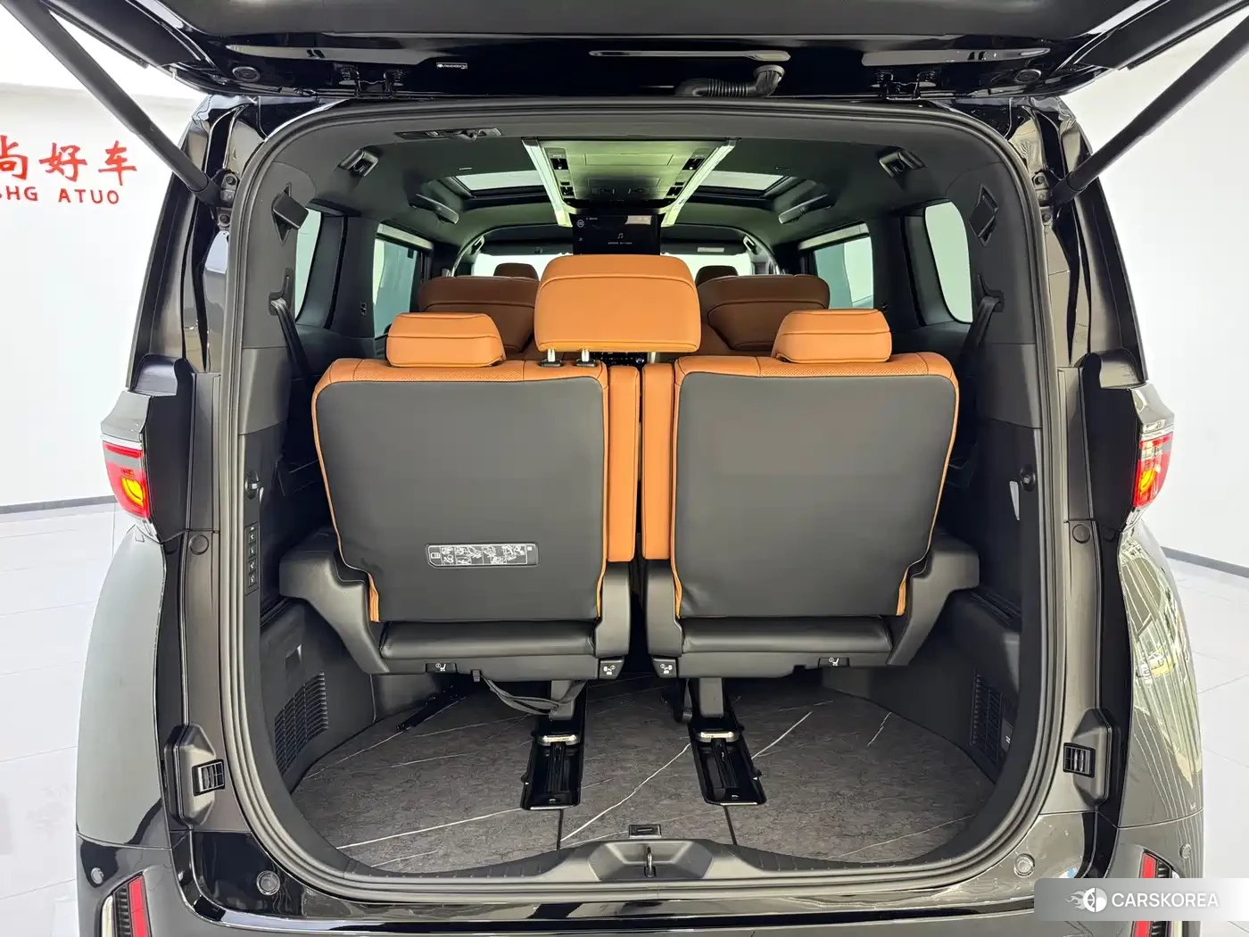 Toyota Vellfire id 4679567 из Китая 8