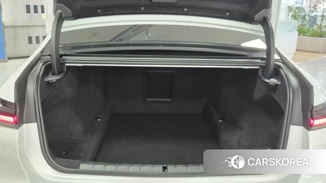 BMW 7 Series (G70) id 4644785 из Кореи 8