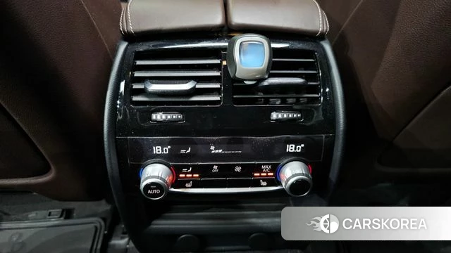 BMW 5 Series (G30) id 4180471 из Кореи 8