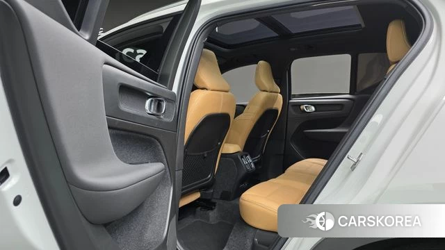 Volvo XC40 id 4572943 из Кореи 8