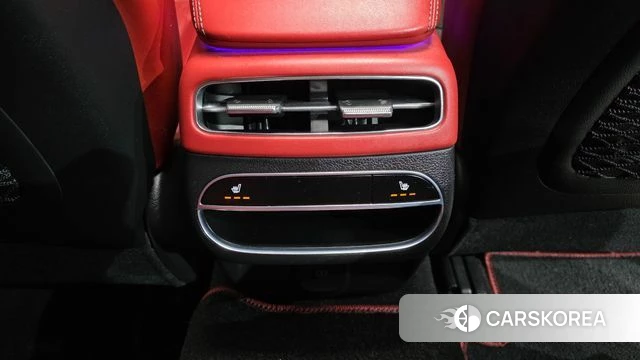 Genesis GV70 id 3833513 из Кореи 8