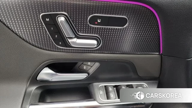 Mercedes-Benz EQA H243 id 3606958 из Кореи 8