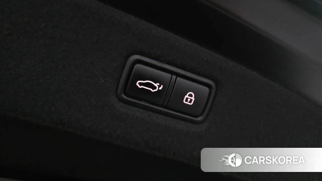 Genesis G90 id 4180392 из Кореи 8