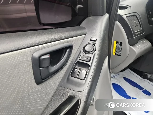 Hyundai The New Grand Starex id 3602075 из Кореи 8