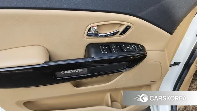 Kia The New Carnival id 3728651 из Кореи 8