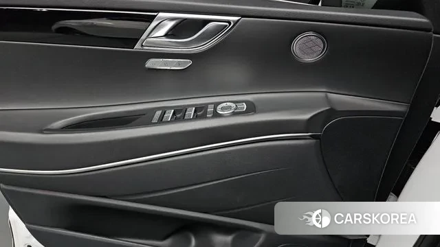 Genesis GV80 id 3546160 из Кореи 8