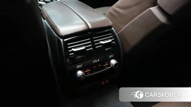 BMW 5 Series (G30) id 3940597 из Кореи 8