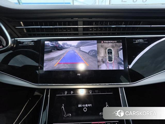 Audi Q8 (4M) id 4783839 из Кореи 8