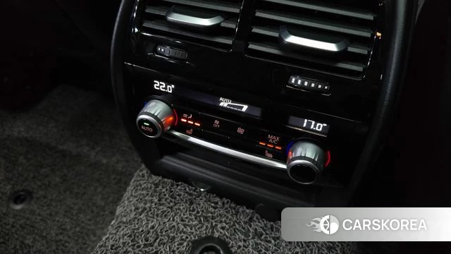 BMW 5 Series (G30) id 4397835 из Кореи 8