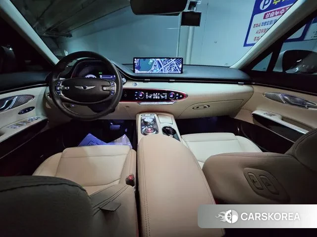 Genesis GV70 id 2959321 из Кореи 8