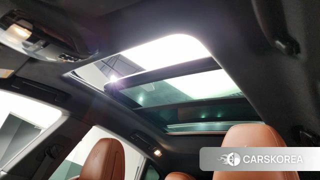 Maserati Levante id 4233048 из Кореи 8