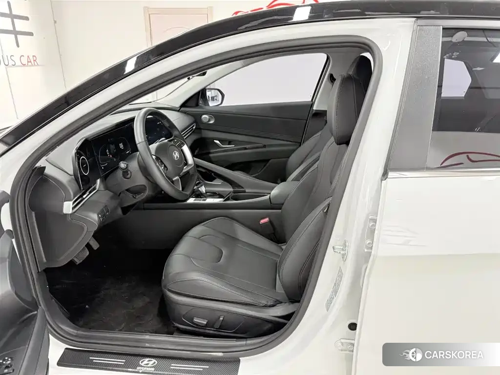 Hyundai Elantra id 4538797 из Китая 8