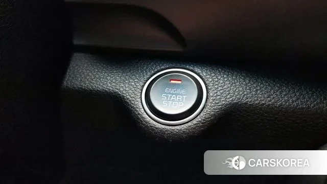 Kia Stonic id 3055744 из Кореи 8