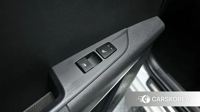 Kia Di Ol Nu Niro id 3545369 из Кореи 8