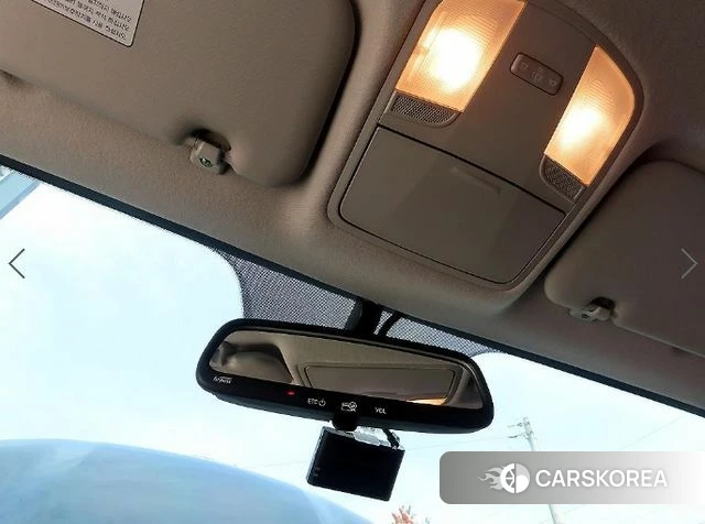 Kia Stonic id 3942749 из Кореи 8