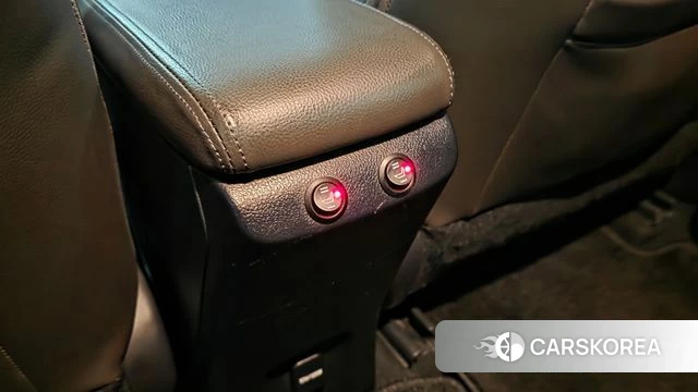 Toyota Prius 4th Generation id 3796232 из Кореи 8