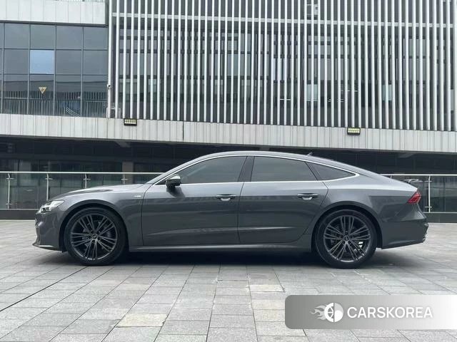 Audi A7 id 4276708 из Китая 8