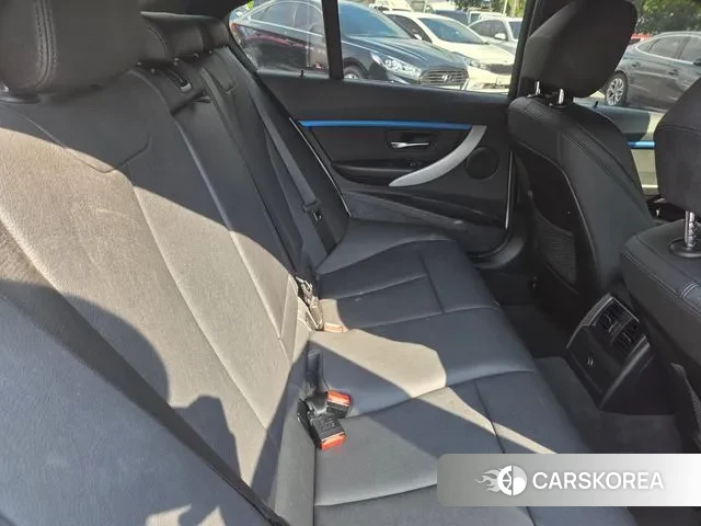 BMW 3 Series (G20) id 3061086 из Кореи 8