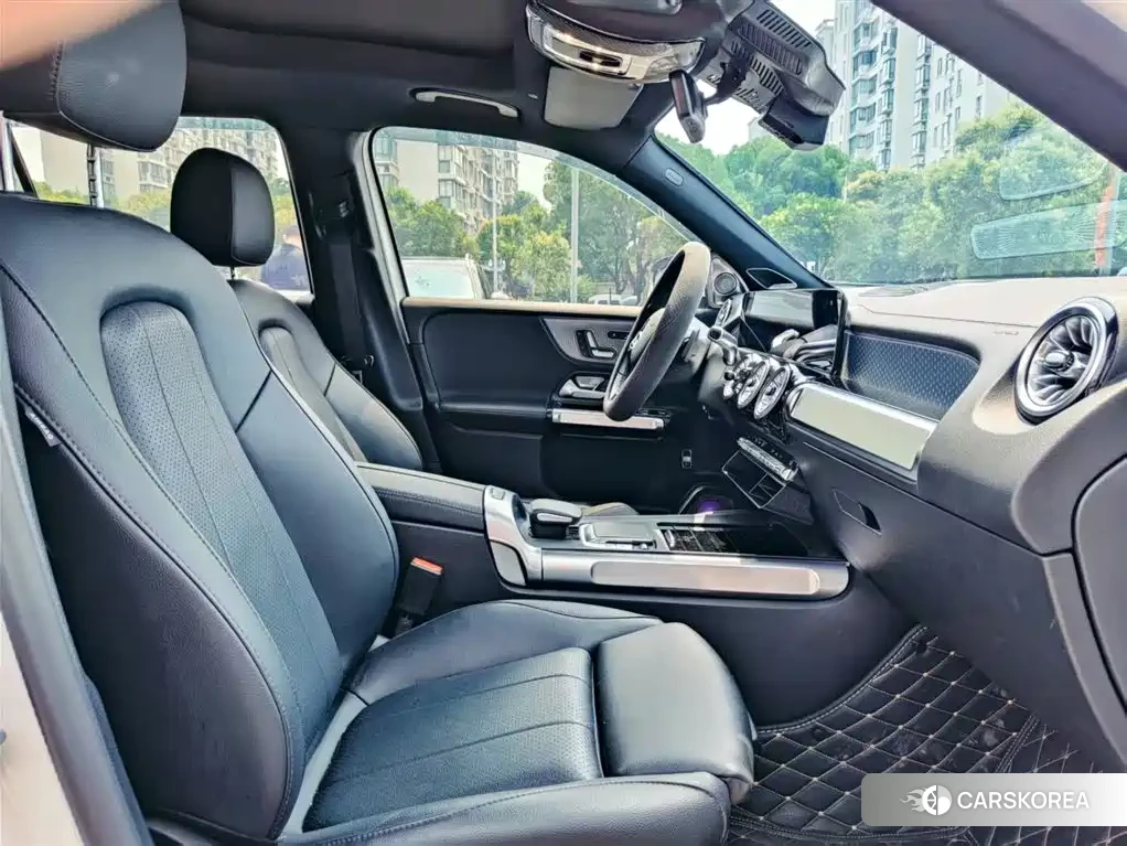 Mercedes-Benz GLB id 4546281 из Китая 8