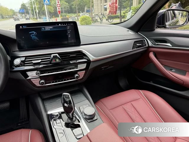 BMW 5 series PHEV id 4277257 из Китая 8