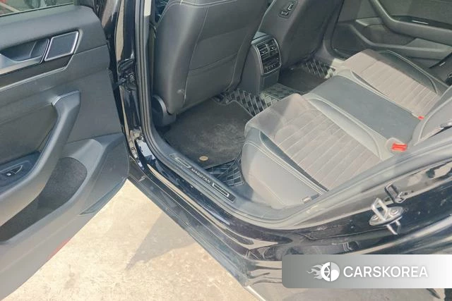 Volkswagen Magotan id 4218670 из Китая 8