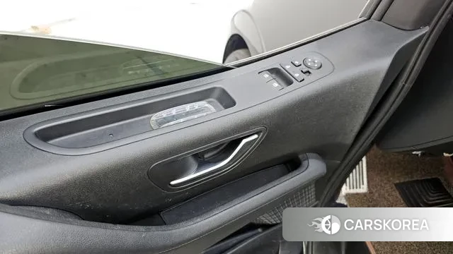 Hyundai Staria id 3684966 из Кореи 8