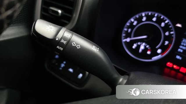 Hyundai Venue id 4285244 из Кореи 8