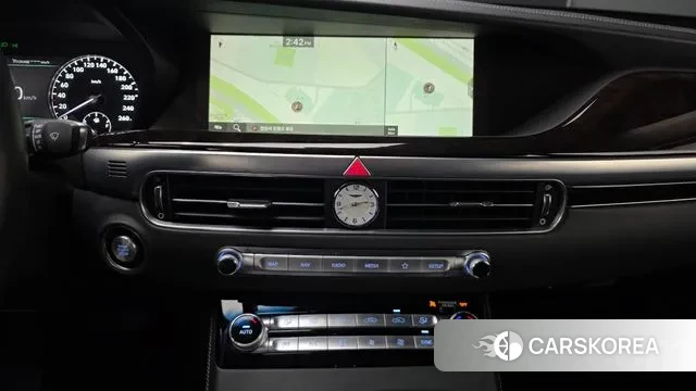 Genesis G90 id 3525952 из Кореи 8