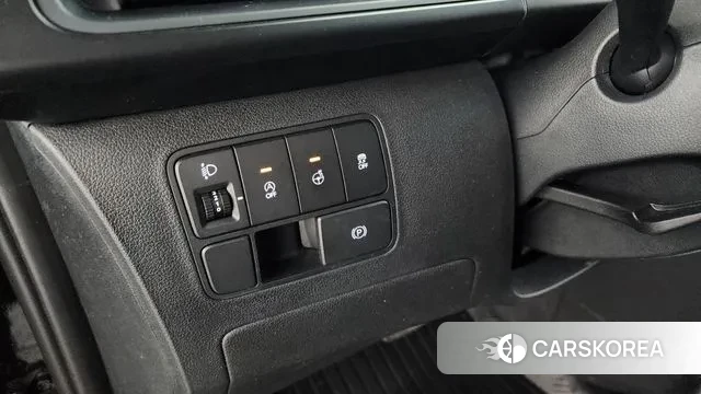 Hyundai Staria id 3696743 из Кореи 8