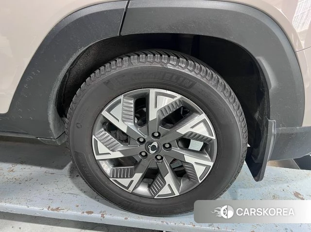 Ssangyong Torres EVX id 3940242 из Кореи 8