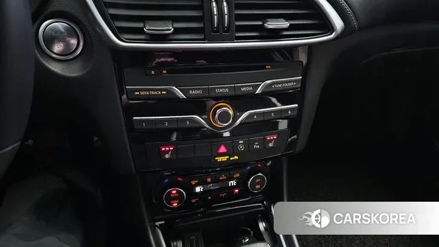 Infiniti Q30 id 2986200 из Кореи 8