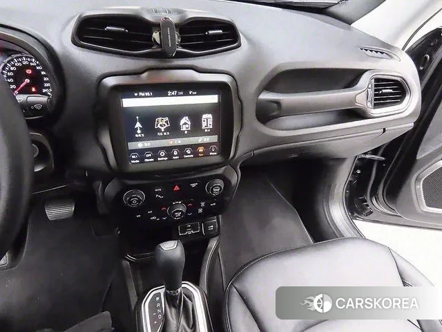 Jeep Renegade id 2905589 из Кореи 8