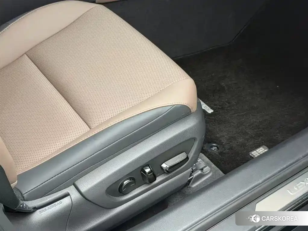Lexus ES id 4559698 из Китая 8