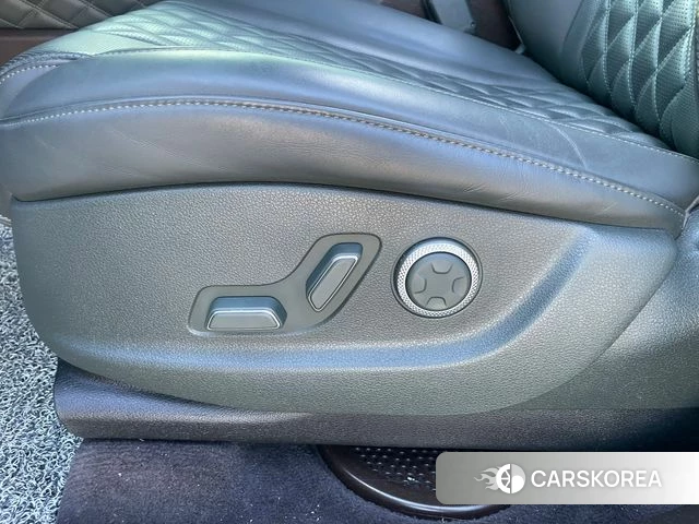 Genesis GV80 id 4470006 из Кореи 8