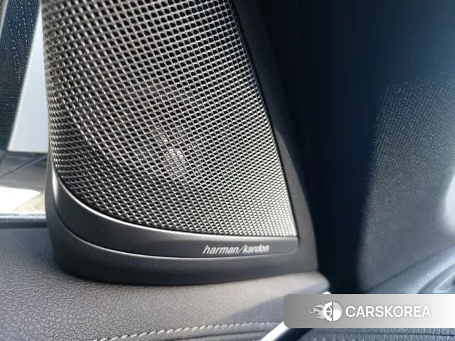 BMW 5 Series (G30) id 3581545 из Кореи 8