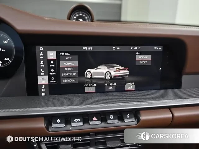 Porsche 911(992) id 3616343 из Кореи 8