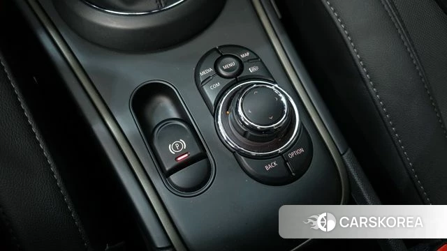 Mini Cooper Countryman id 4178275 из Кореи 8